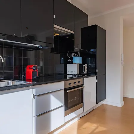 Sunny Horizon Retreat By Lovelystay Apartment *